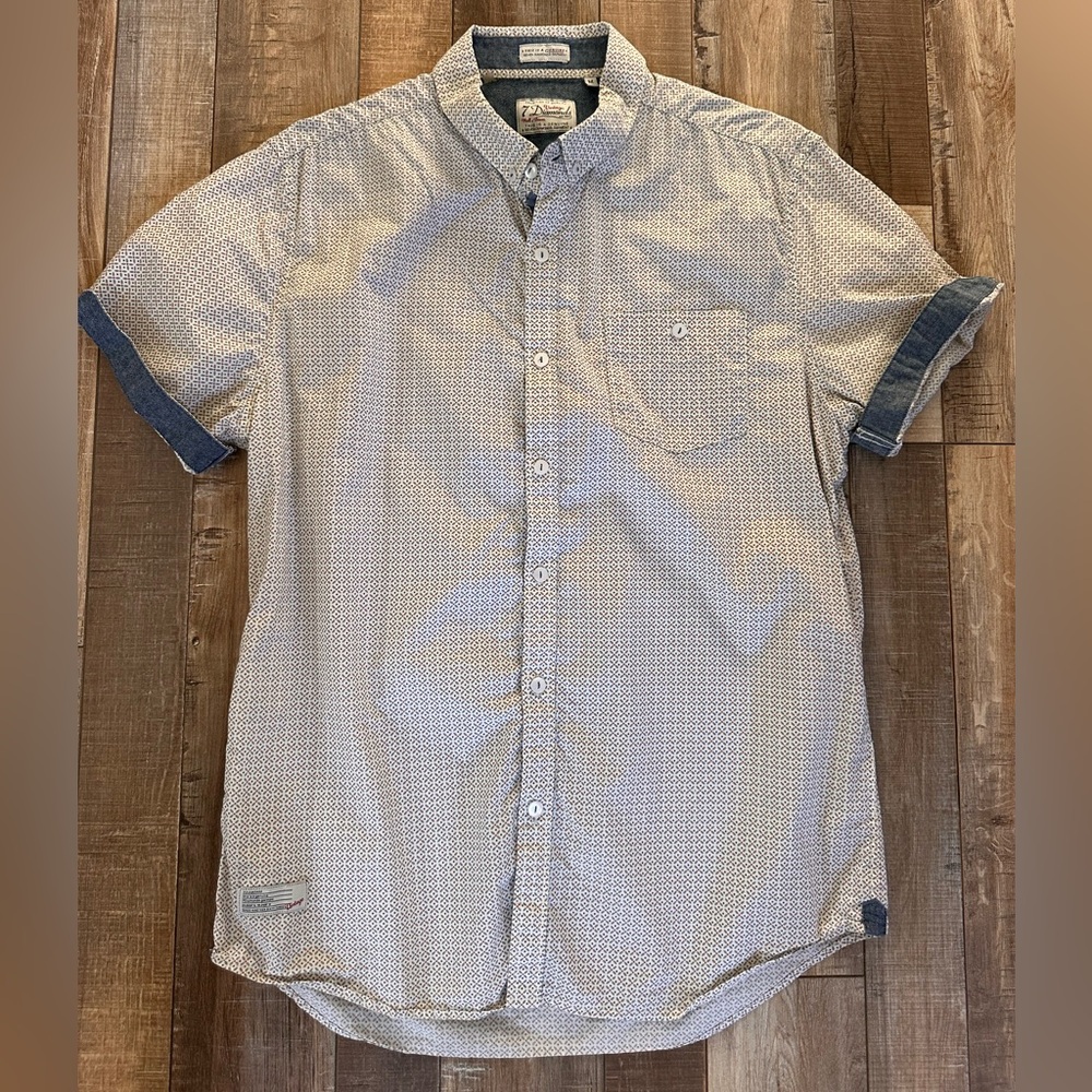 7 Diamonds Men's Vintage Button Down Shirt - White with‎ Multicolor Design